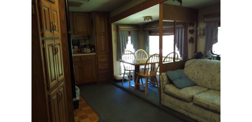 20011  Beautiful, Well-Kept RV with Forest View