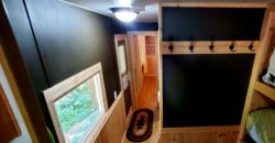 05117  Large Site Backing to Greenspace…Cabin-Feel Inside RV