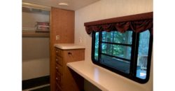 11066  Well-kept 5th wheel/cover with Lake and Mountain Views