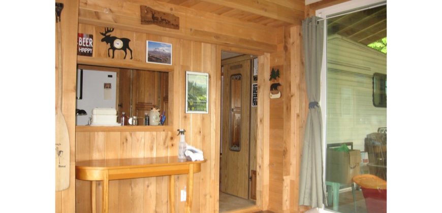 19029  Beautiful Knotty Pine Cabin Like Setting with Mount St. Helens View