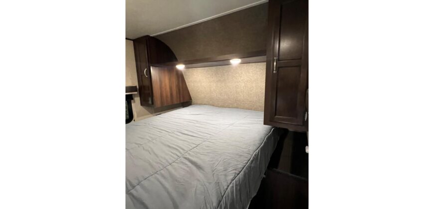 14016  Well-Kept 2018 RV Boat included.