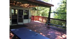 21127  Valley View!  Large Private Deck!