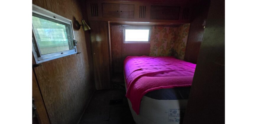 14046  LMCH Owned  Vintage RV