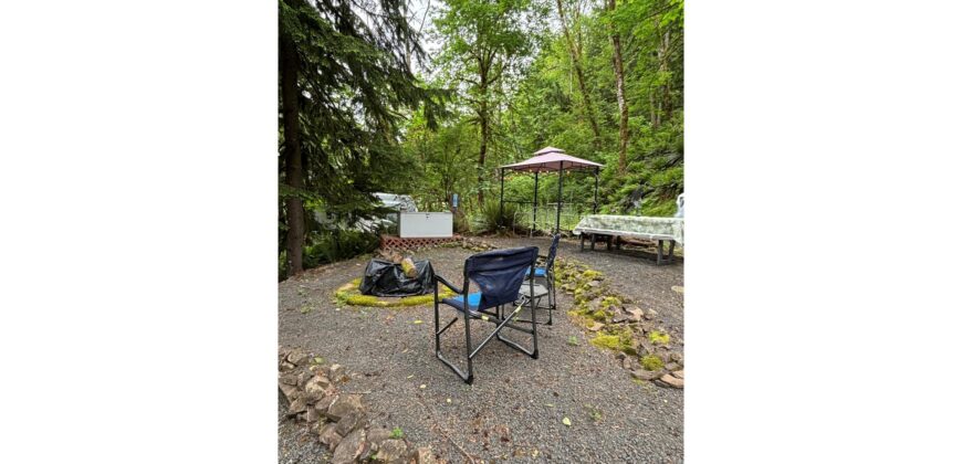 18074  Self Sufficient Camping